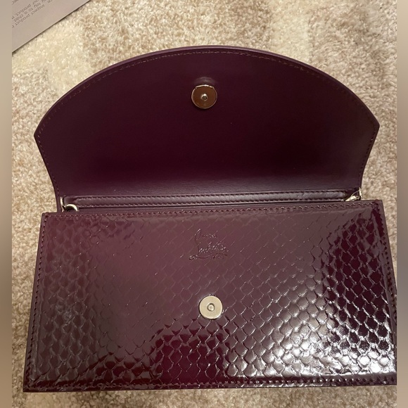 ❌SOLD OUT❌Christian Louboutin Wine Lizard Embossed WOC - Picture 3 of 16